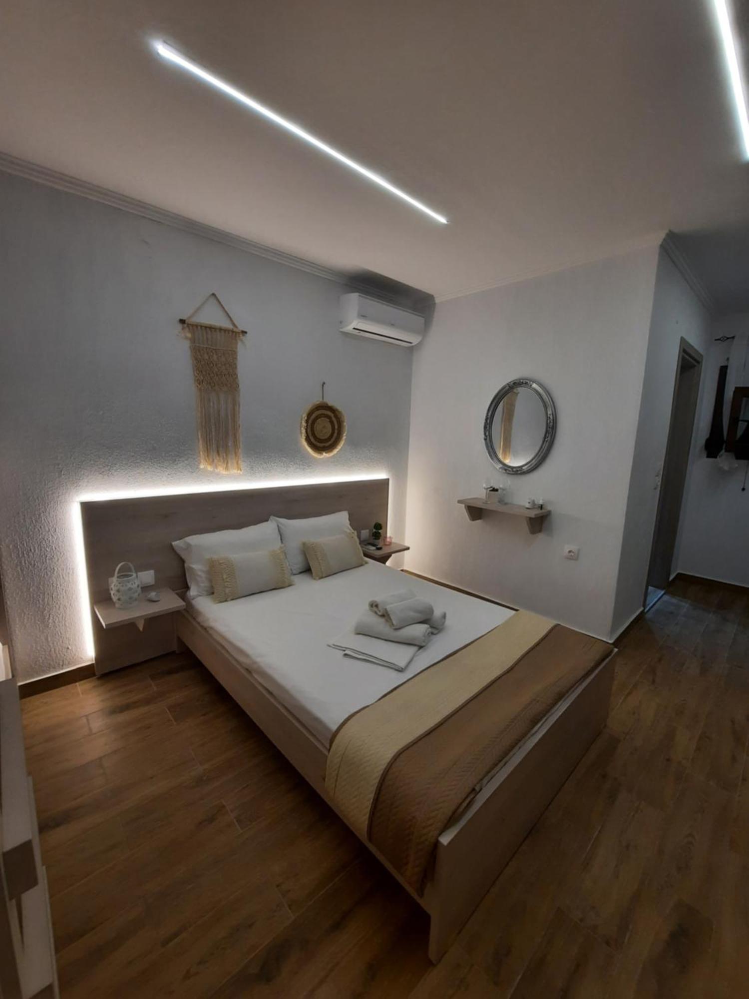 Bungalows Anestis Toroni Bagian luar foto